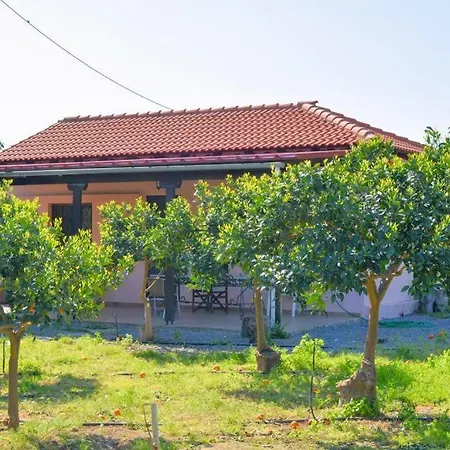Little Valley House Dom wakacyjny Leonídion